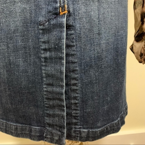 Citizens of humanity denim mini skirt with back slit. - Picture 7 of 7